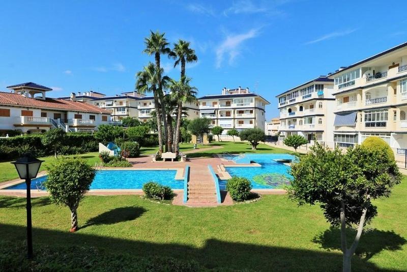 Apartamento Cerca De La Playa La Mata La Mata  Ngoại thất bức ảnh