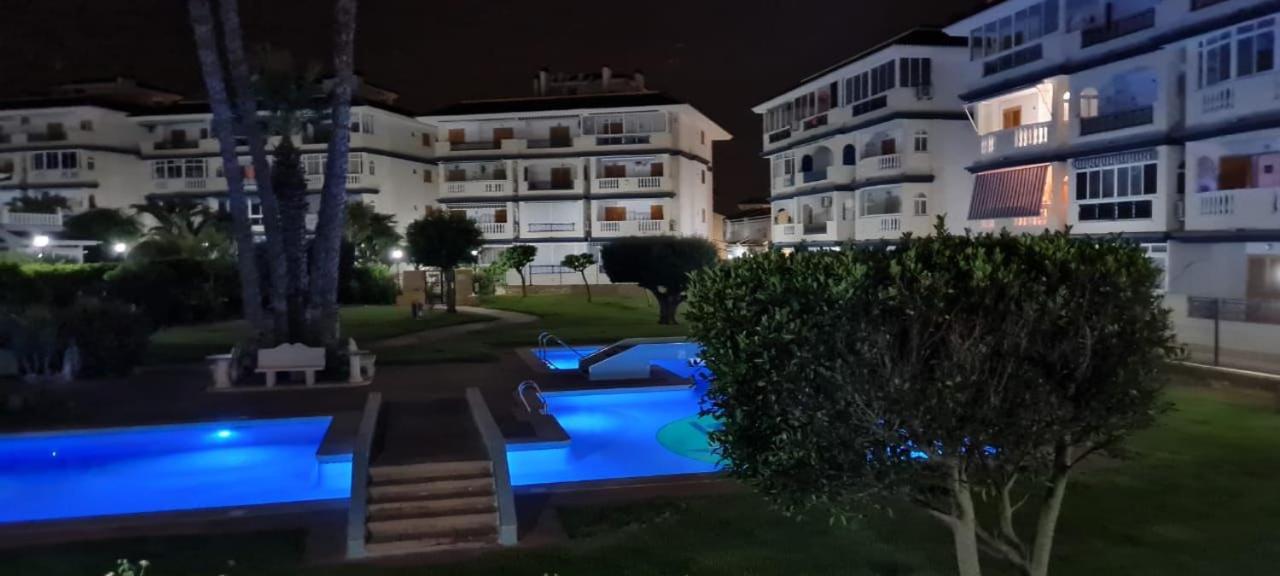 Apartamento Cerca De La Playa La Mata La Mata  Ngoại thất bức ảnh